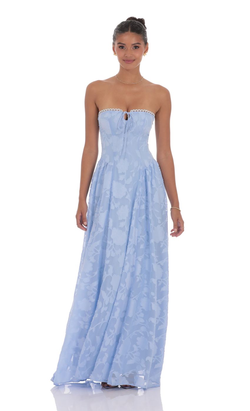 Picture Floral Lace-Up Maxi Dress in Light Blue. Source: https://media-img.lucyinthesky.com/data/product-media/850xAUTO/3ce01b3e-3b02-4429-a754-c095af62158a.jpg