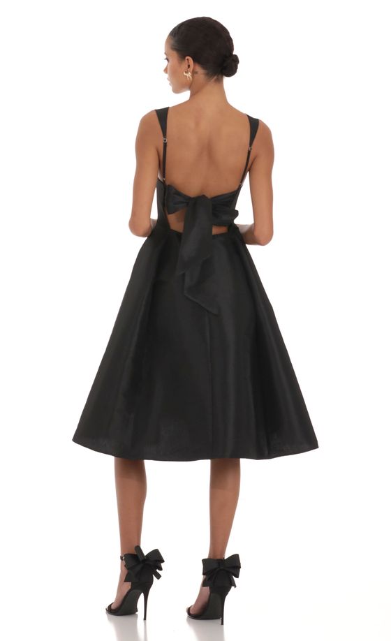 Flare Midi Dress in Black