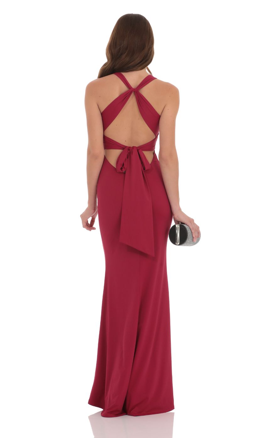 Picture Twist V-Neck Maxi Dress in Wine. Source: https://media-img.lucyinthesky.com/data/Oct24/850xAUTO/fa84ab2a-398c-4646-b730-e53cc25e5a80.jpg